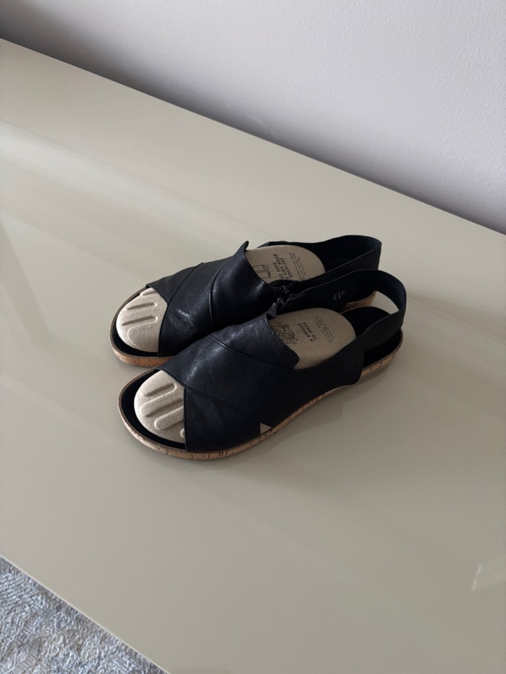 Sesto Meucci 6.5M Black Leather Cork-Trim Sandals